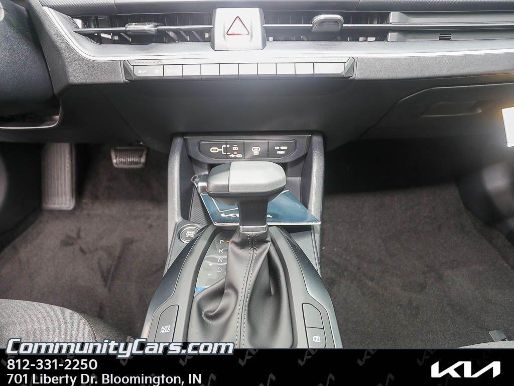 new 2025 Kia K4 car, priced at $23,565