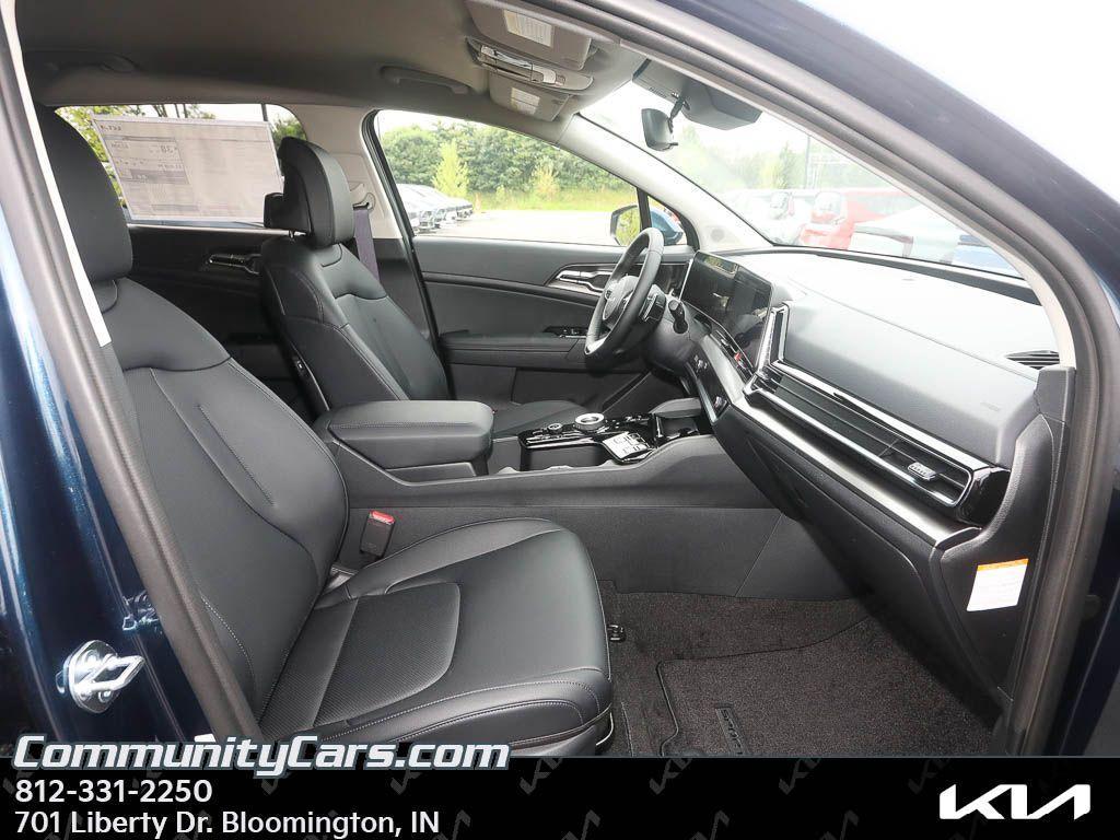 new 2025 Kia Sportage Hybrid car, priced at $32,500