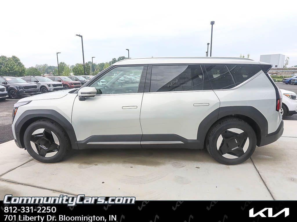 new 2026 Kia EV9 car, priced at $63,900