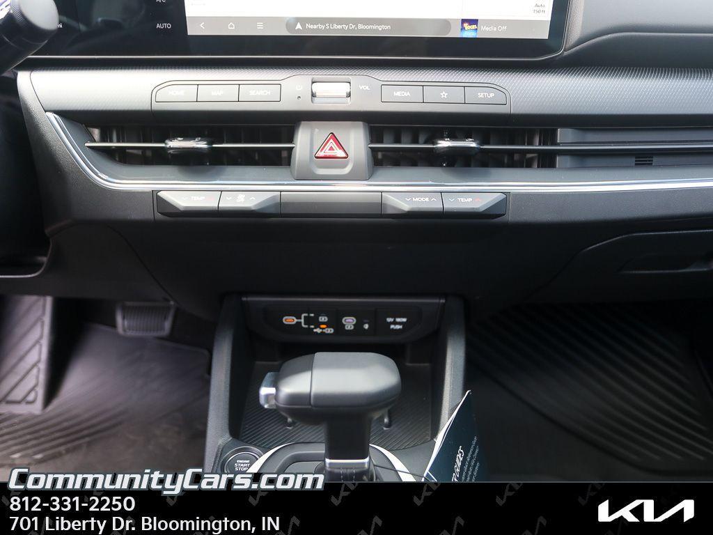 new 2025 Kia K4 car, priced at $27,660