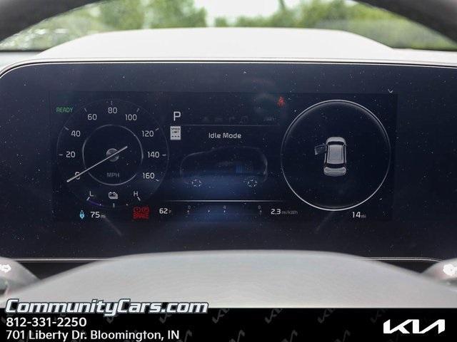 new 2025 Kia Niro EV car, priced at $42,470