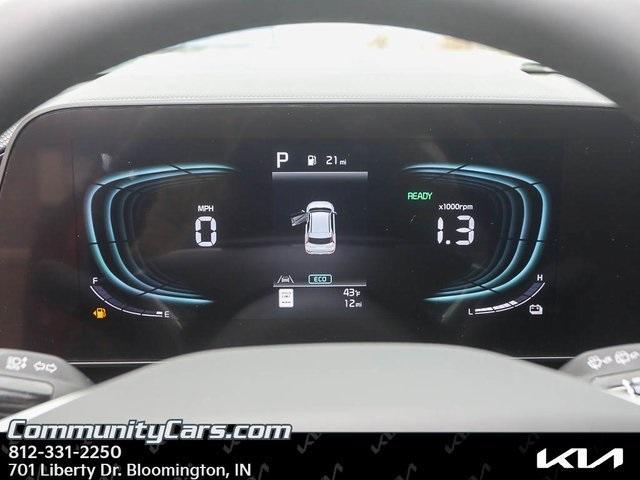 new 2025 Kia Niro car, priced at $33,648
