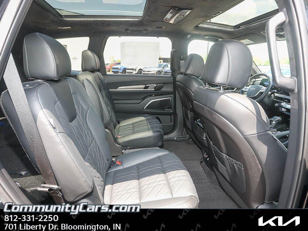 new 2025 Kia Telluride car, priced at $53,356