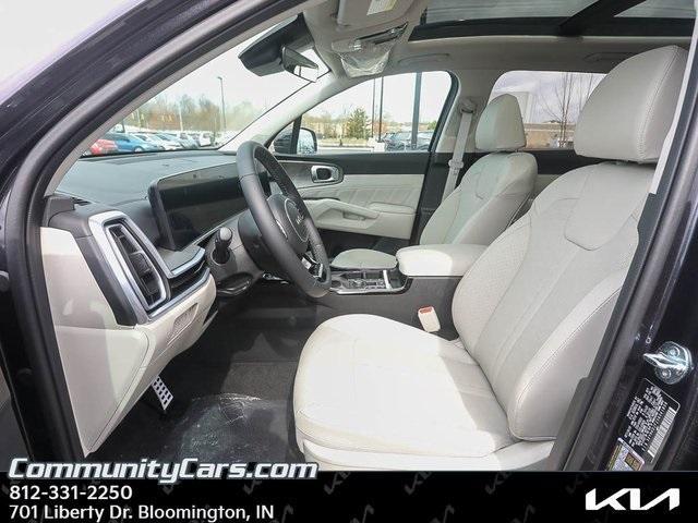 new 2025 Kia Sorento car, priced at $43,314