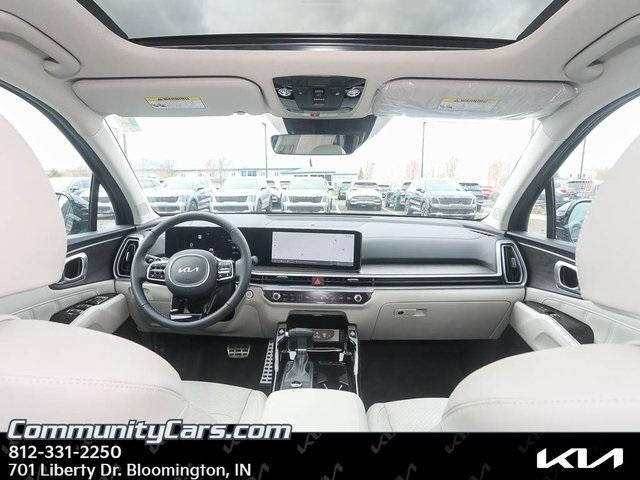 new 2025 Kia Sorento car, priced at $43,314