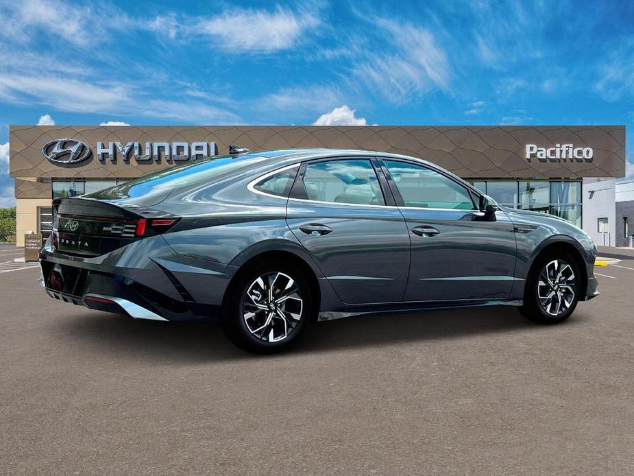 new 2024 Hyundai Sonata car, priced at $27,396