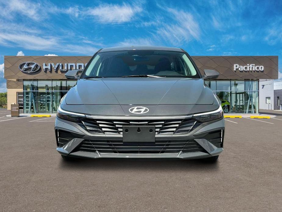 new 2025 Hyundai Elantra car, priced at $23,025