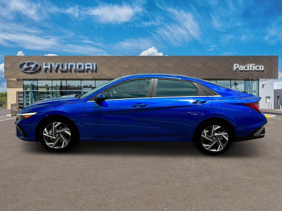 new 2024 Hyundai Elantra car, priced at $23,819