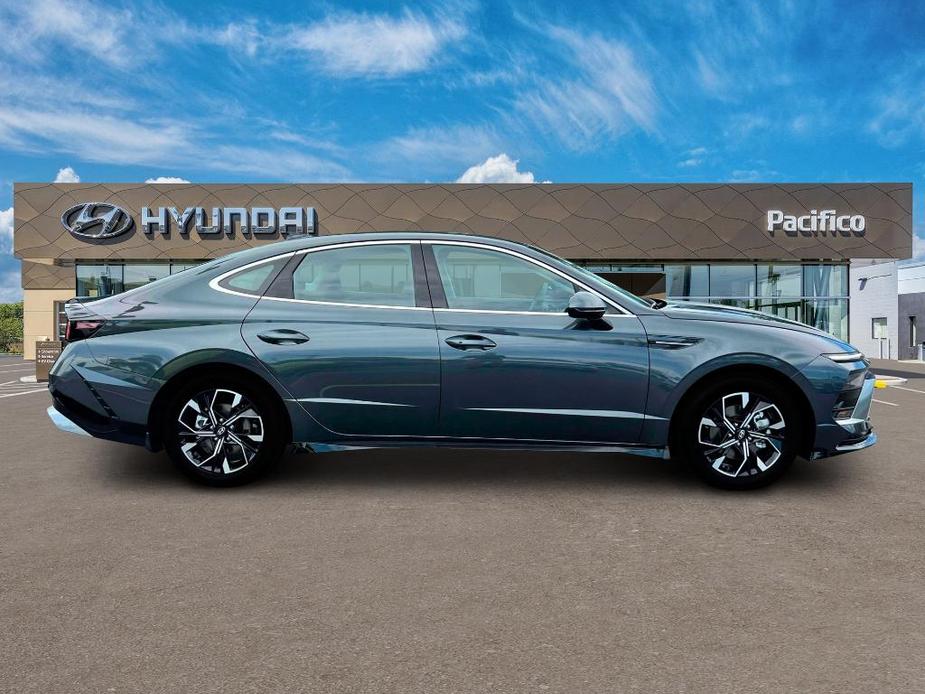 new 2025 Hyundai Sonata car, priced at $30,960