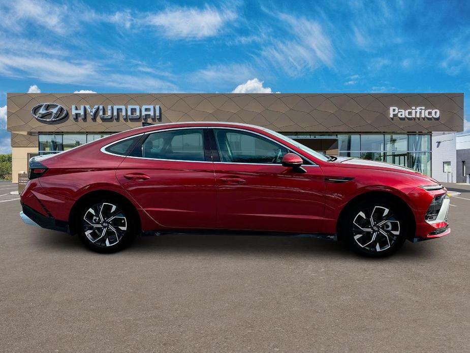 new 2024 Hyundai Sonata car, priced at $27,648