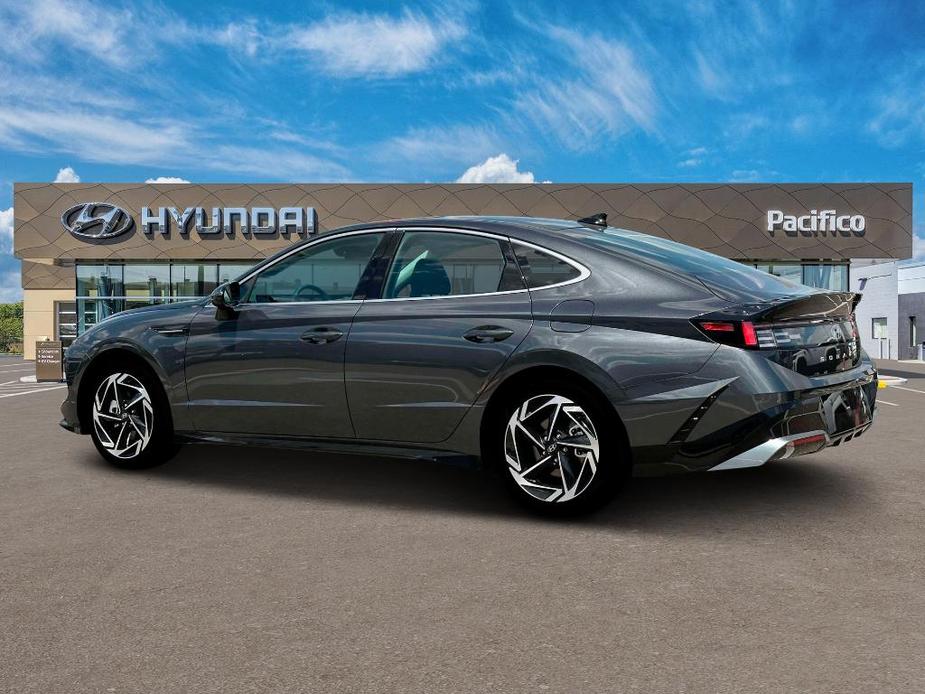 new 2024 Hyundai Sonata car, priced at $30,588