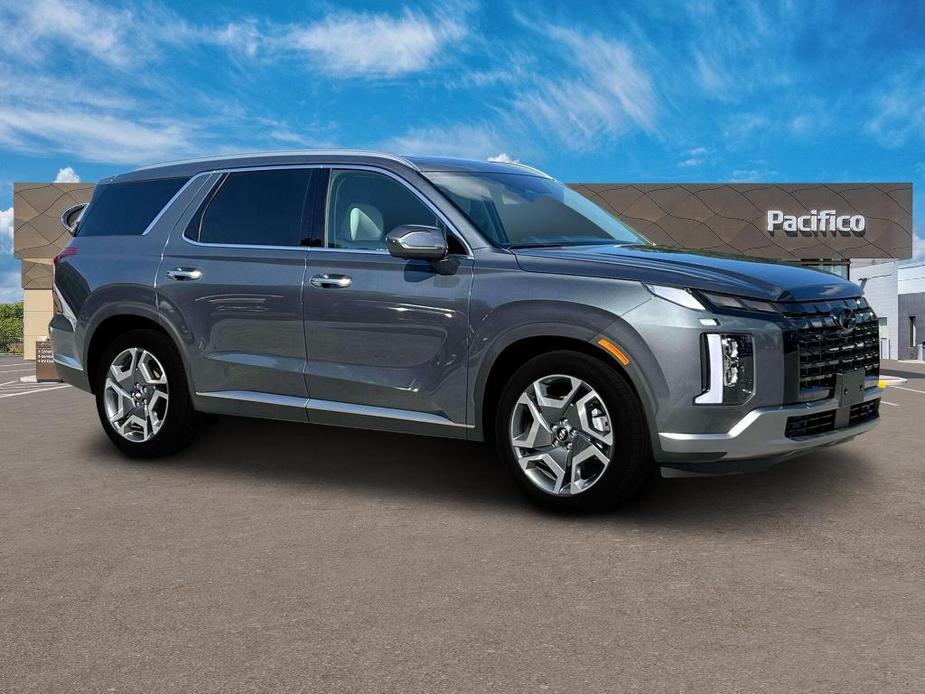 new 2025 Hyundai Palisade car, priced at $52,010