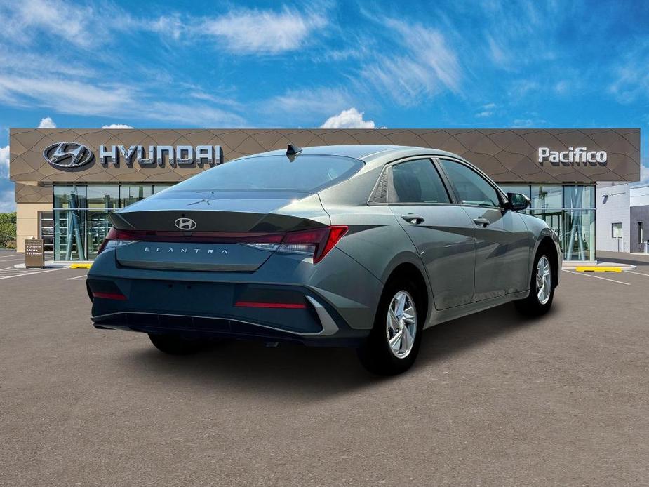 new 2025 Hyundai Elantra car, priced at $23,025