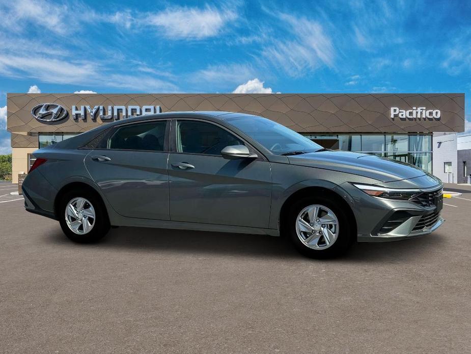 new 2025 Hyundai Elantra car, priced at $23,025