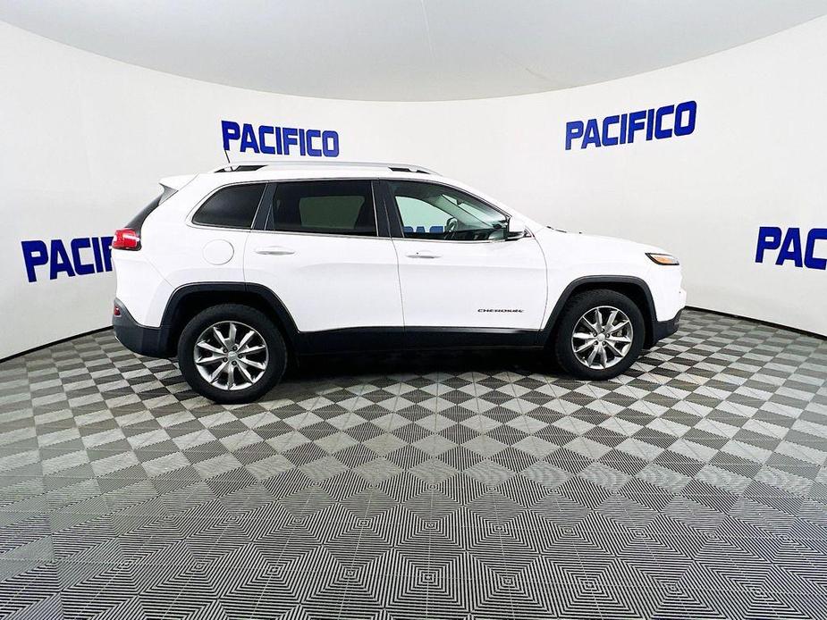 used 2018 Jeep Cherokee car, priced at $19,999