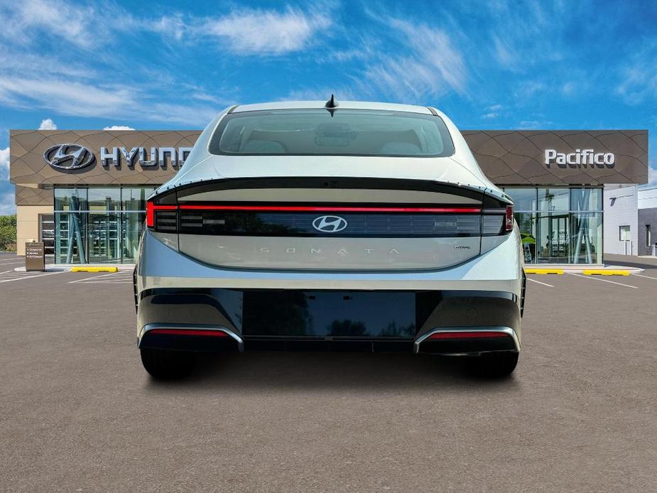 new 2025 Hyundai Sonata car, priced at $30,930