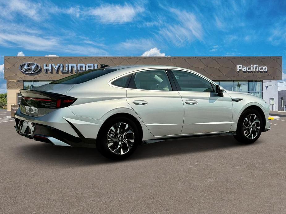 new 2025 Hyundai Sonata car, priced at $30,930