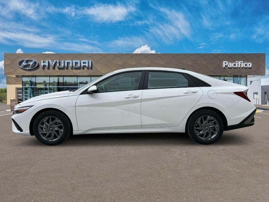 new 2024 Hyundai Elantra car, priced at $24,549