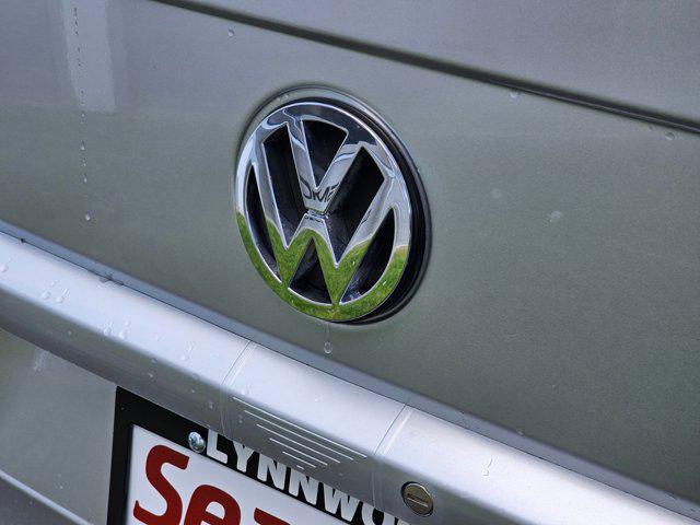 used 2001 Volkswagen Eurovan car, priced at $10,895