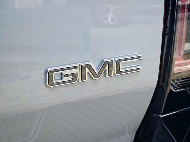 new 2024 GMC HUMMER EV SUV car, priced at $103,310