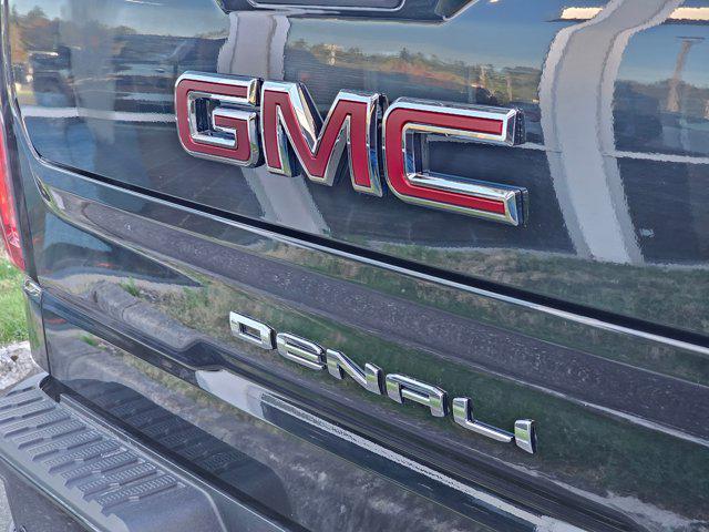 used 2019 GMC Sierra 1500 car, priced at $37,225