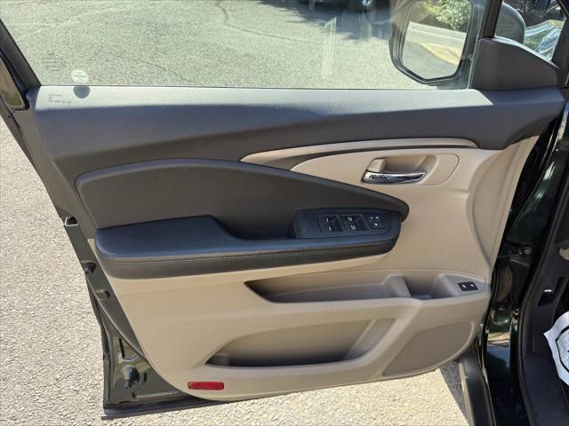 used 2016 Honda Pilot car, priced at $18,995