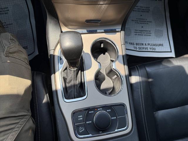 used 2017 Jeep Grand Cherokee car, priced at $12,995