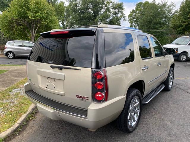 used 2011 GMC Yukon car, priced at $9,995