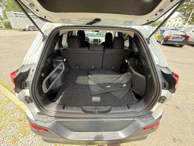 used 2015 Jeep Cherokee car, priced at $11,995