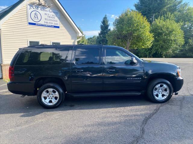 used 2012 Chevrolet Suburban car, priced at $11,995