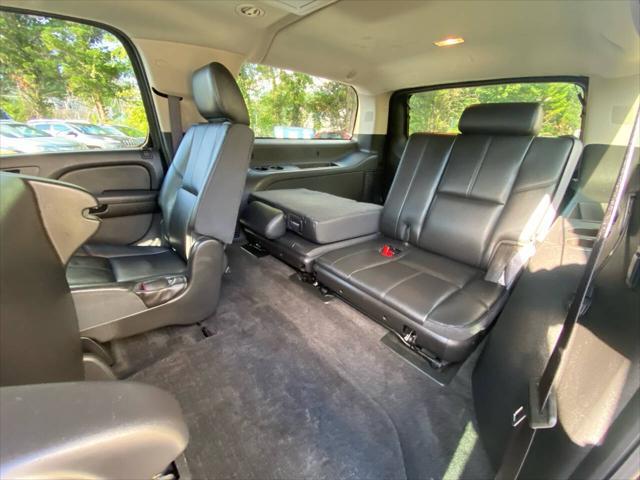 used 2012 Chevrolet Suburban car, priced at $11,995