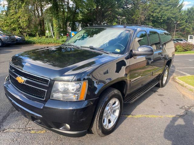 used 2012 Chevrolet Suburban car, priced at $11,995