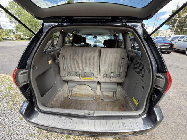 used 2006 Toyota Sienna car, priced at $6,995