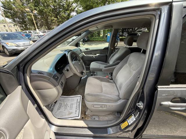 used 2006 Toyota Sienna car, priced at $6,995