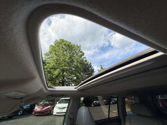 used 2012 Toyota Highlander car, priced at $11,995