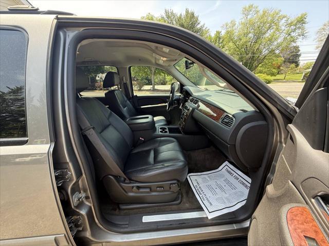 used 2008 Chevrolet Suburban car, priced at $9,995