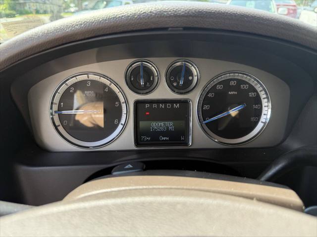 used 2009 Cadillac Escalade car, priced at $9,995
