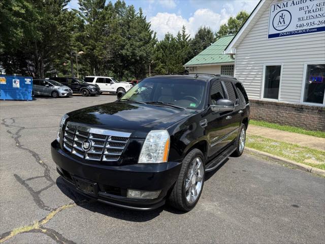 used 2009 Cadillac Escalade car, priced at $9,995