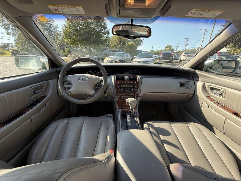 used 2002 Toyota Avalon car, priced at $3,995