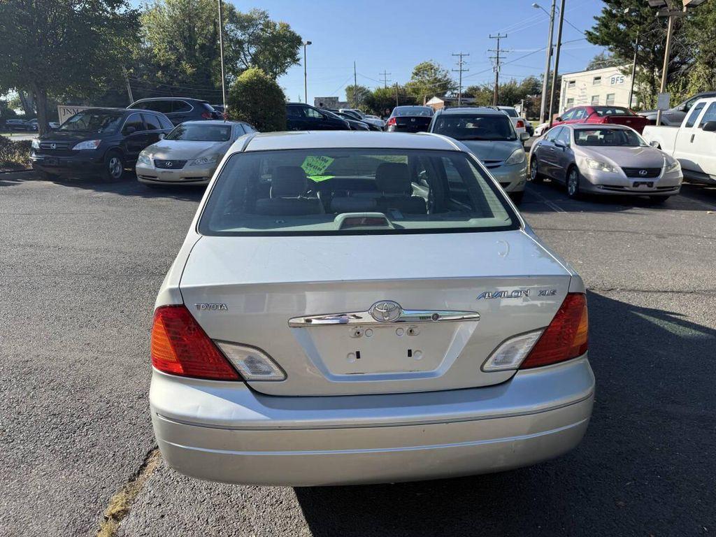 used 2002 Toyota Avalon car, priced at $3,995