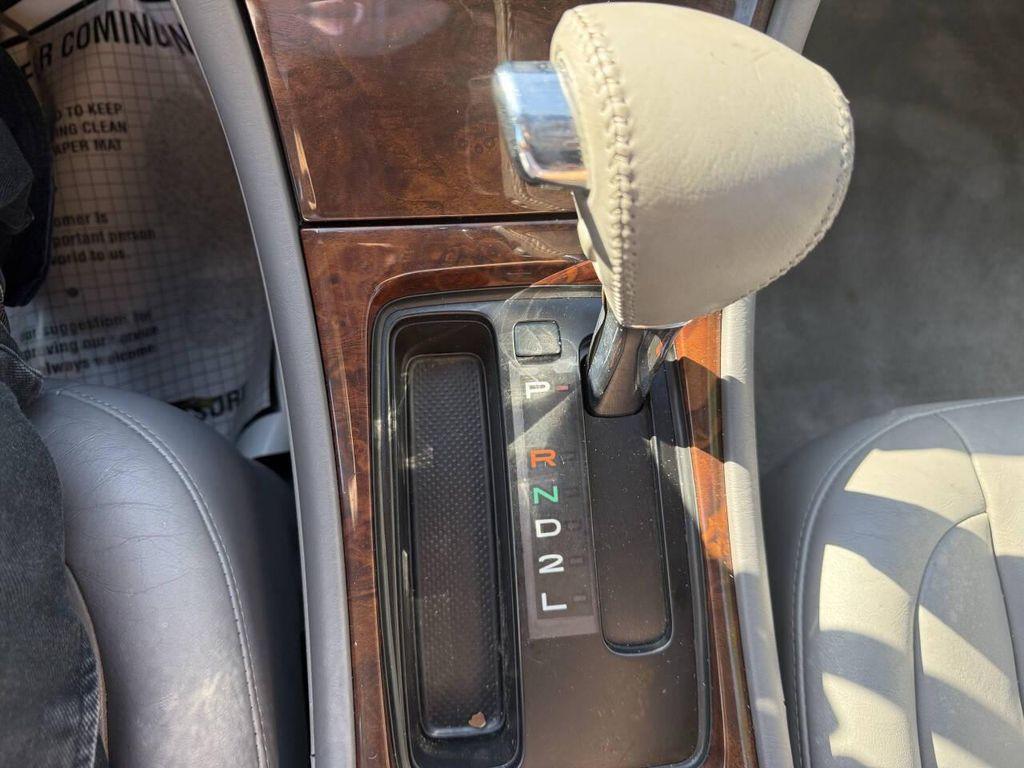 used 2002 Toyota Avalon car, priced at $3,995