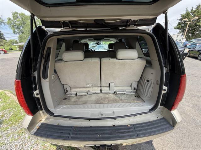 used 2013 GMC Yukon car, priced at $14,995