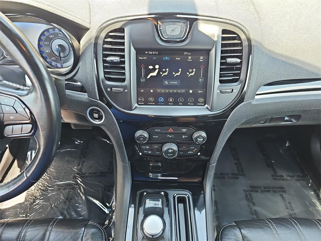 used 2022 Chrysler 300 car, priced at $25,998