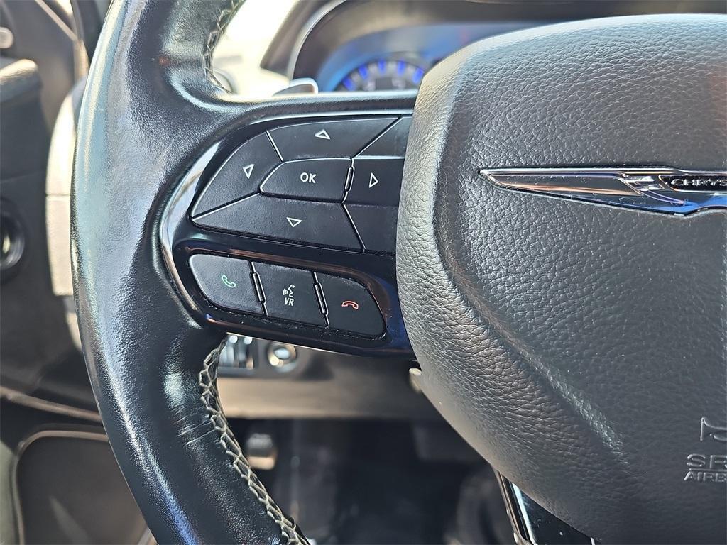 used 2022 Chrysler 300 car, priced at $25,998