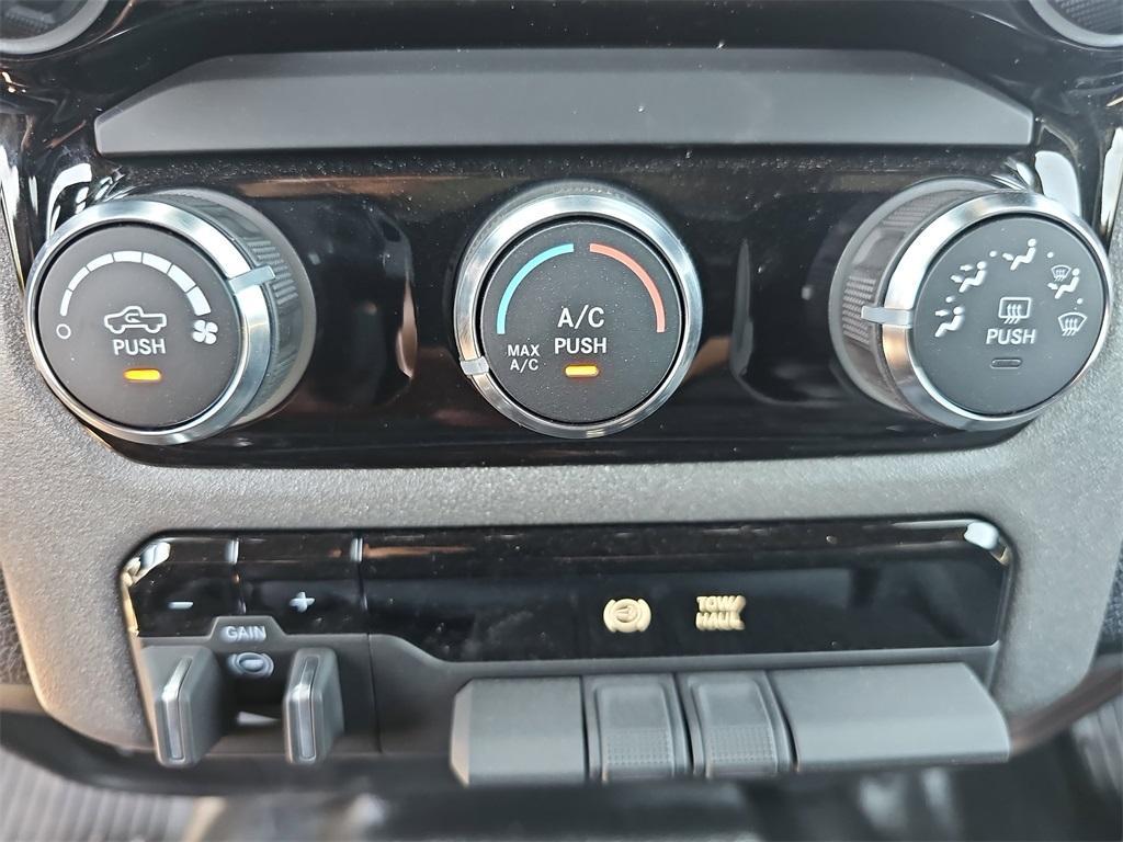 new 2025 Ram 3500 car, priced at $68,295