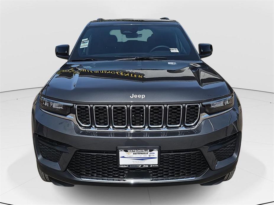 new 2025 Jeep Grand Cherokee car, priced at $37,988