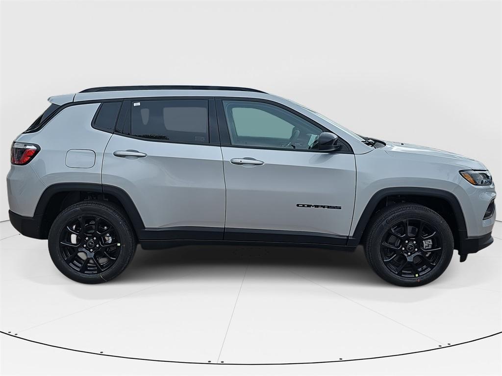 new 2025 Jeep Compass car, priced at $30,252