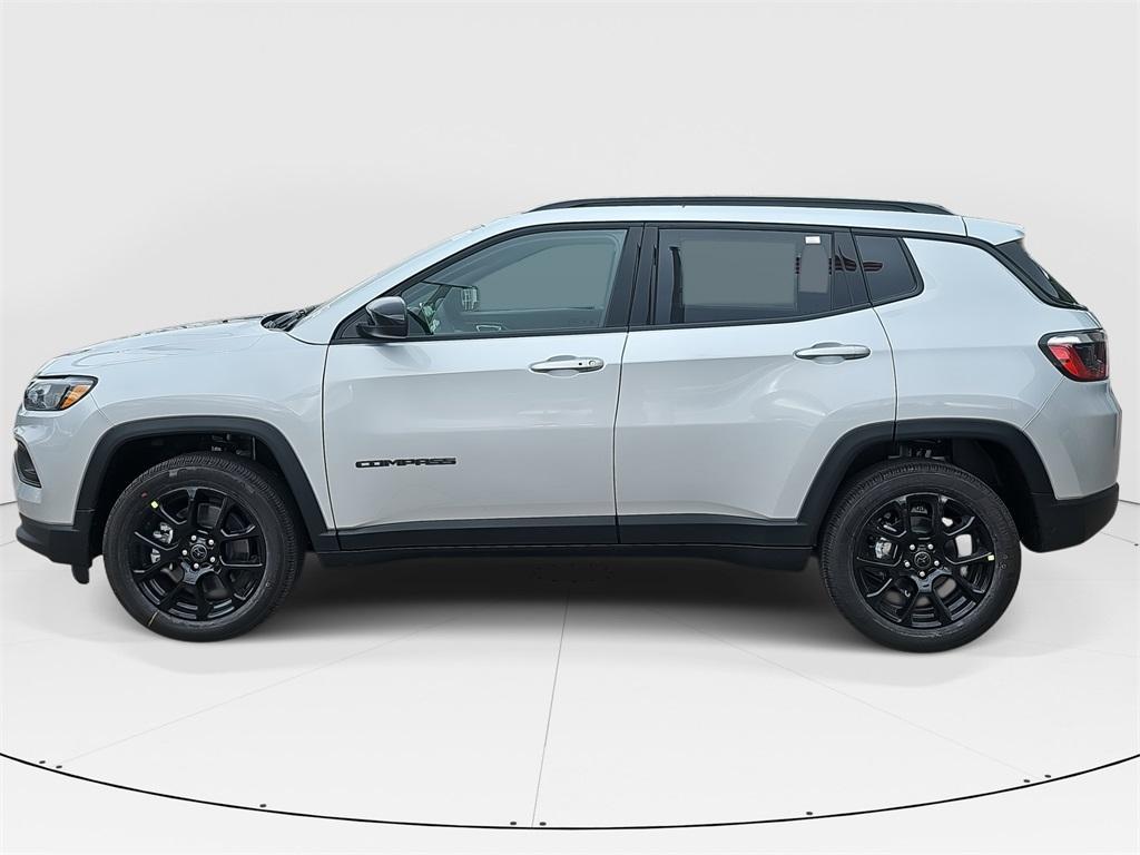 new 2025 Jeep Compass car, priced at $30,252