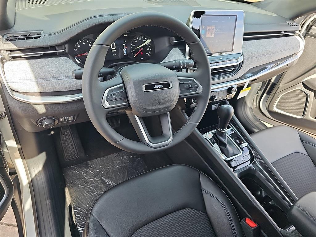 new 2025 Jeep Compass car