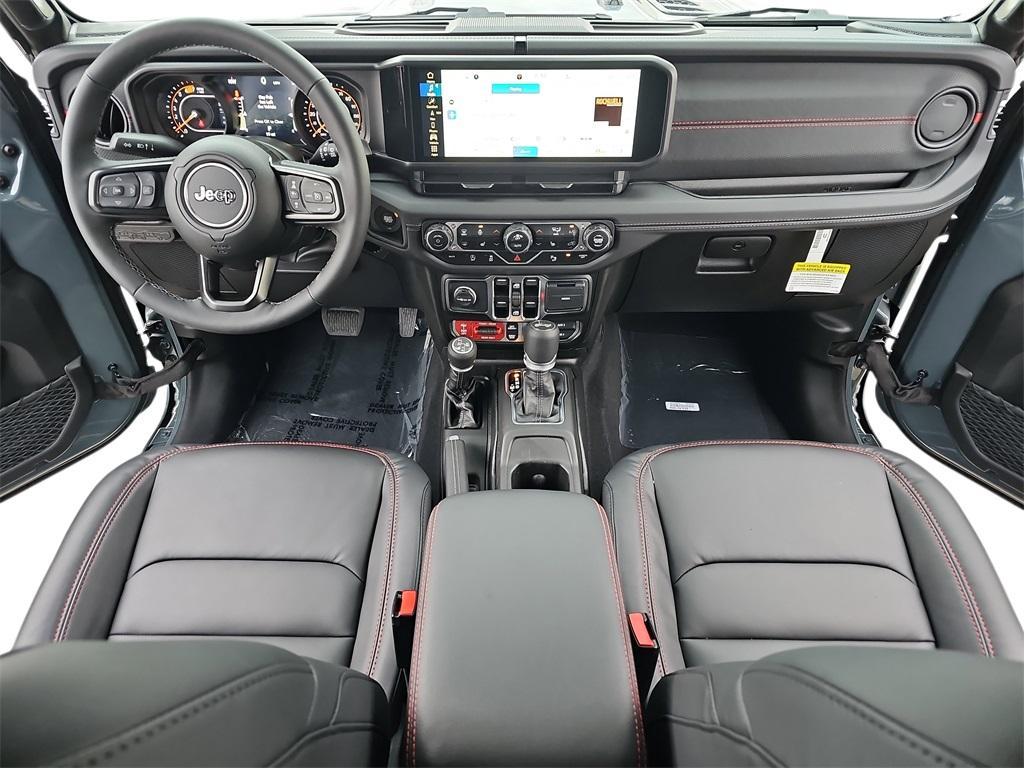 new 2025 Jeep Wrangler car